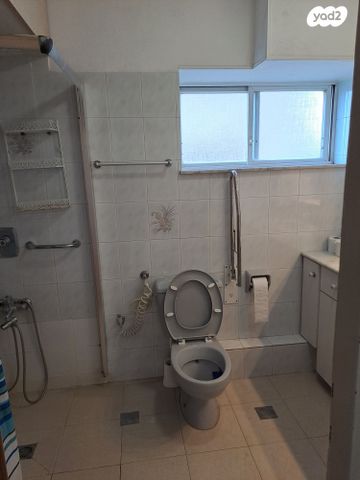 דירה, שדרות לוי אשכול, רמת אשכול, ירושלים