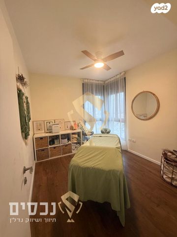 דירה, לודיוב 1, נווה גן, פתח תקווה