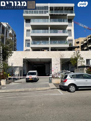 דירה, סמולנסקין, אחוזה, חיפה