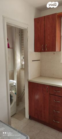 דירה, מעלה חסון 150, שכונה ותיקה - מרכז העיר, מעלות תרשיחא