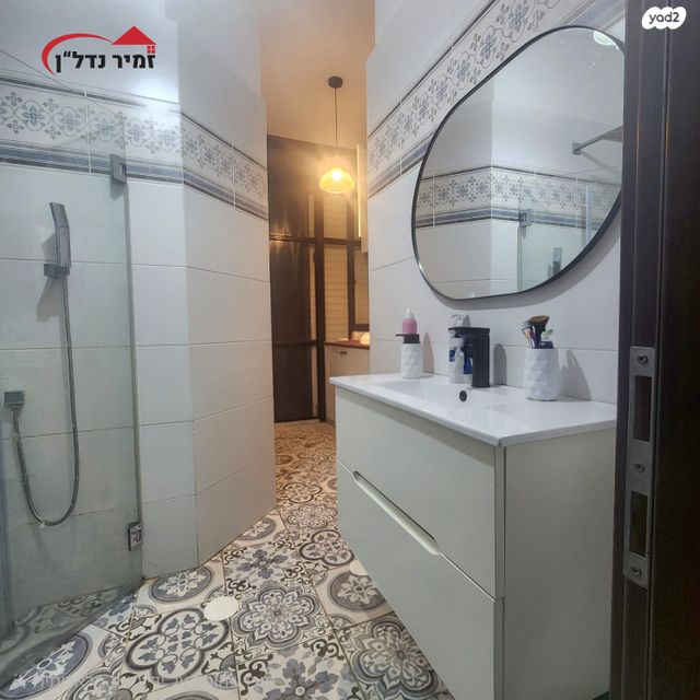 דירה, קרית שמונה, קרית שרת מערב, חולון