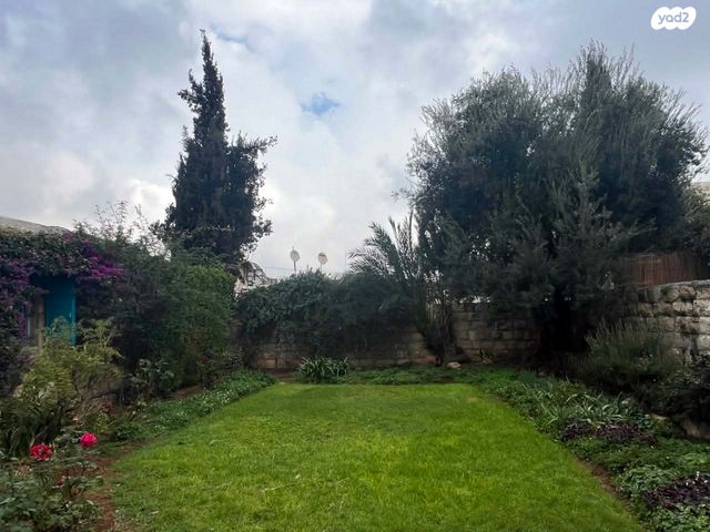 דירת גן, גבעת חנניה, אבו תור, ירושלים