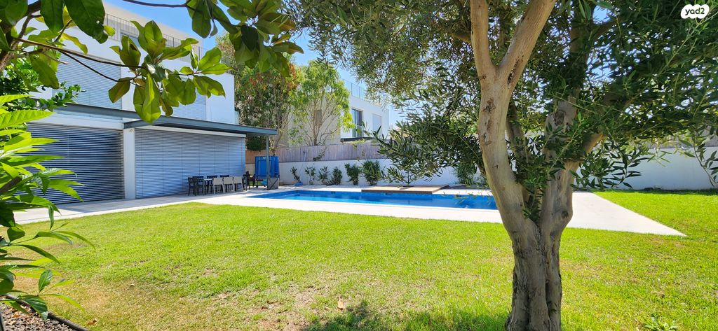 דו משפחתי, דרך יצחק רבין 2, גדרה הצעירה, גדרה