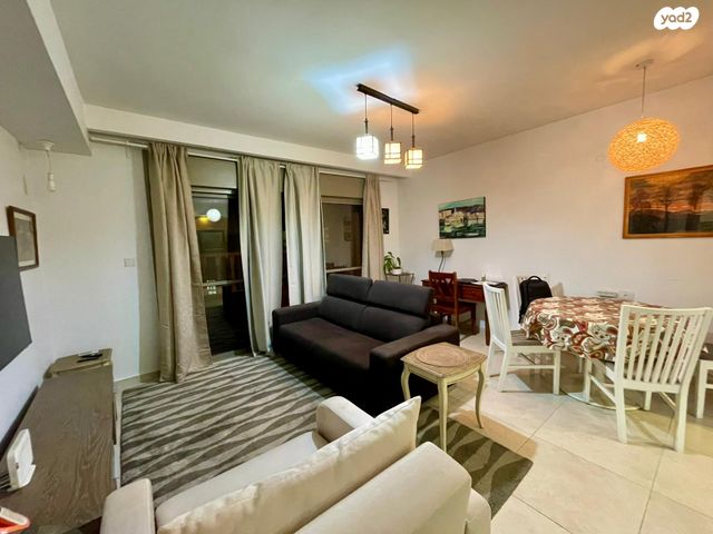 דירה, שדרות הנשיא השישי, קרית הלאום, ירושלים