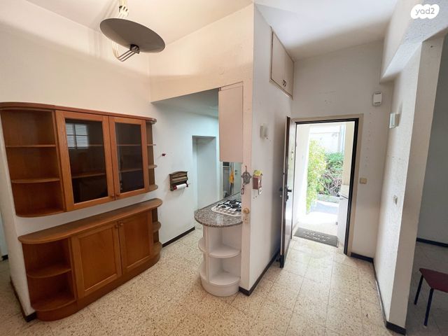 דירה, שדרות מוצקין, הצפון הישן - צפון, תל אביב יפו