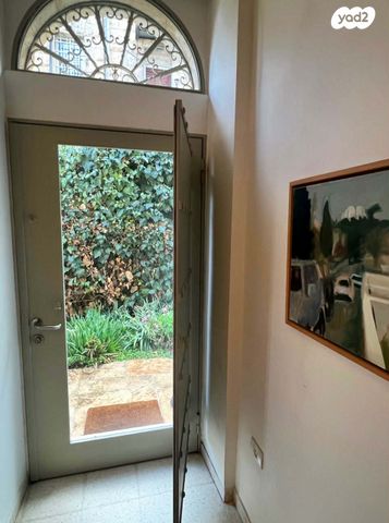 דירת גן, גבעת חנניה, אבו תור, ירושלים