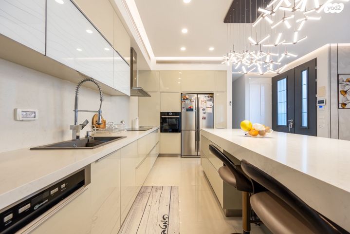 בית פרטי/ קוטג', יוסף קארו, פתח תקווה