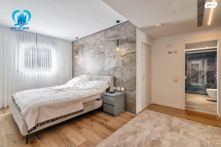 גג/ פנטהאוז, הנמל, נאות רבין, יבנה