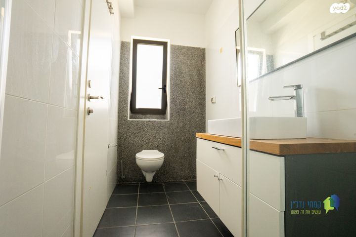 דירה, חיים בר לב, קרית קריניצי, רמת גן