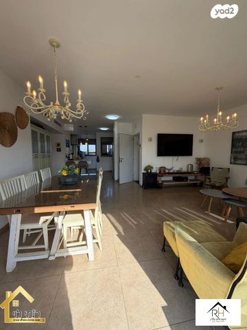 גג/ פנטהאוז, פסגת טל, ראש העין