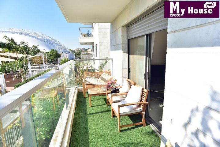 דירה, גדרה מזרח, גדרה