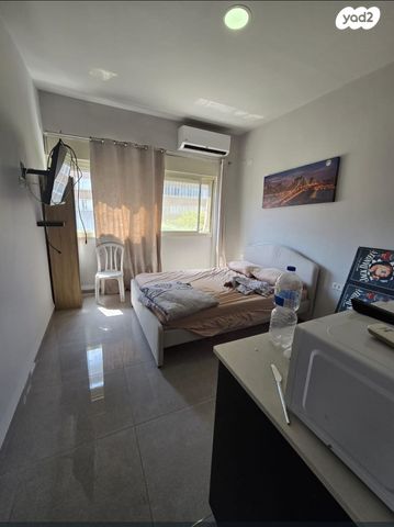 דירה, שדרות המגינים, שער פלמר, תחנת רכבת השמונה, חיפה