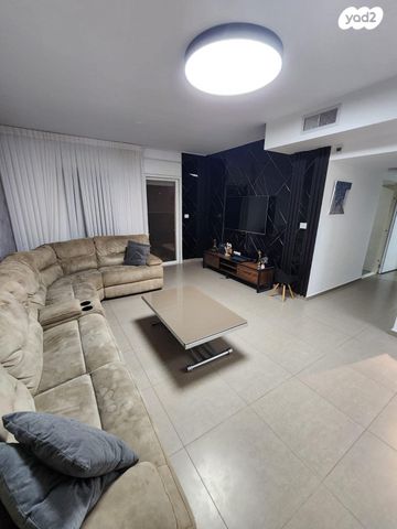 דירה, הזמיר, נהריה הירוקה, נהריה