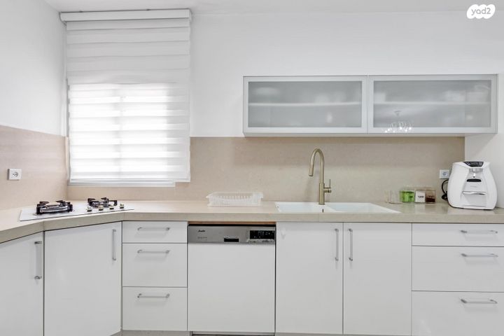 דירה, אריה עוזר, אפרידר, אשקלון