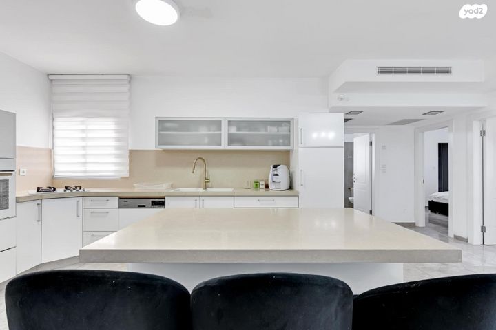 דירה, אריה עוזר, אפרידר, אשקלון