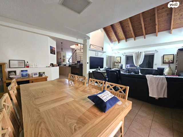 בית פרטי/ קוטג', שערי תקווה, שערי תקווה