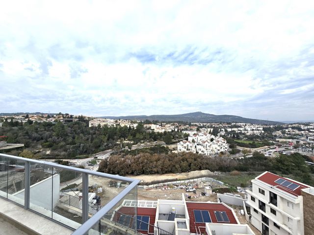 דירה, יקנעם עילית