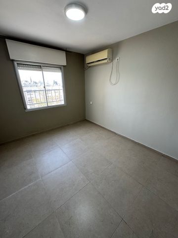 דירה, רחבת אמציה, שכונה ו', באר שבע