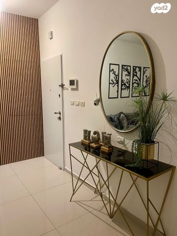 דירה, נווה זאב, נאות אילן, באר שבע