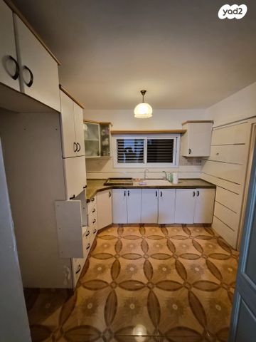 דירה, שדרות יוהנה ז'בוטינסקי 19, נווה זאב, נאות אילן, באר שבע