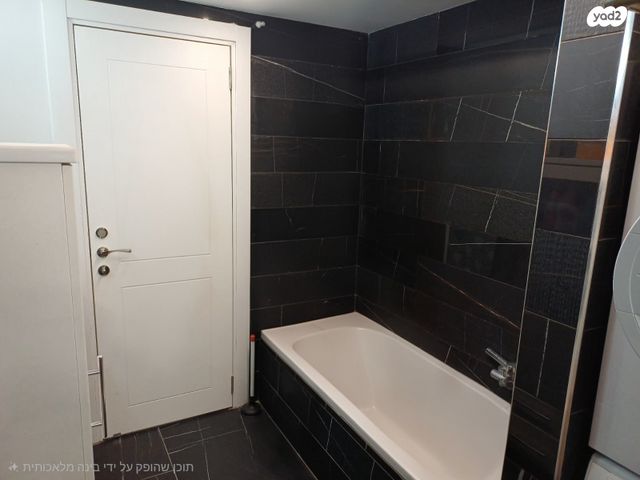 דירה, הכינור, גבעת זאב