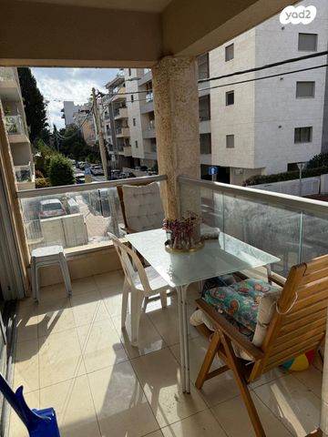 דירה, ביאליק, מרכז דרום, רעננה