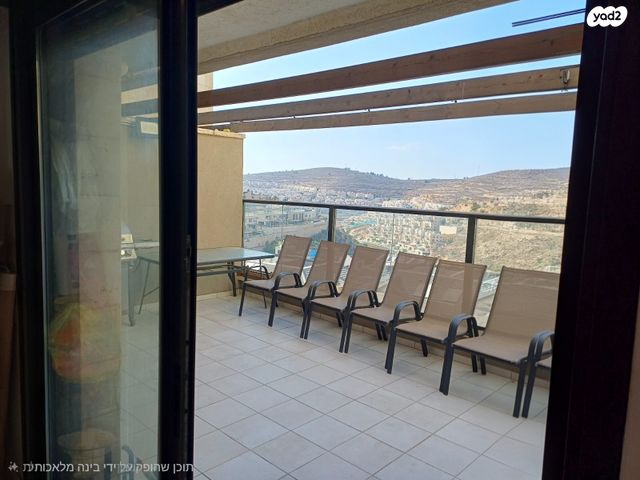 דירה, הכינור, גבעת זאב