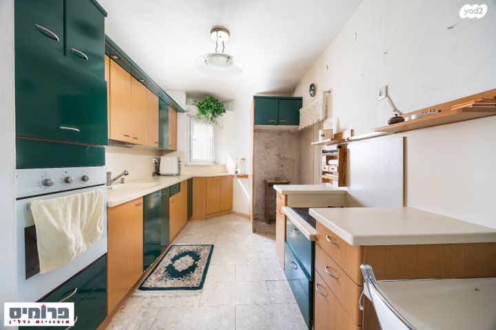 דירה, בן ציון דינור, בית הכרם, רמת בית הכרם, ירושלים