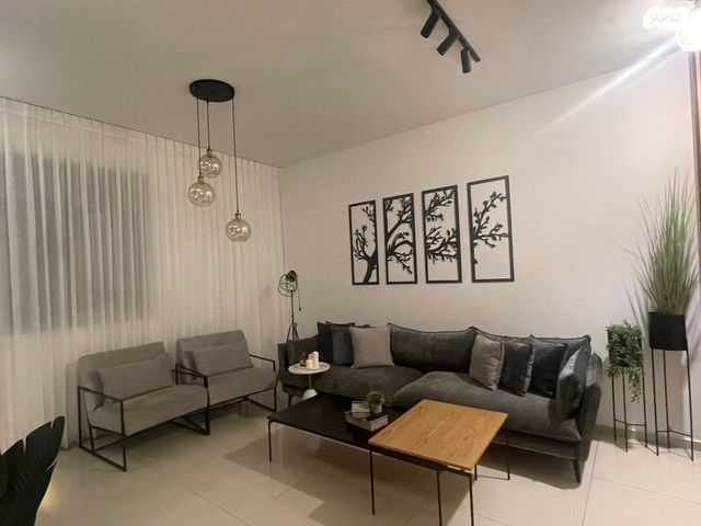 דירה, נווה זאב, נאות אילן, באר שבע