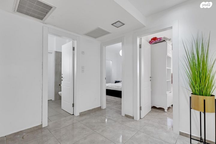 דירה, אריה עוזר, אפרידר, אשקלון