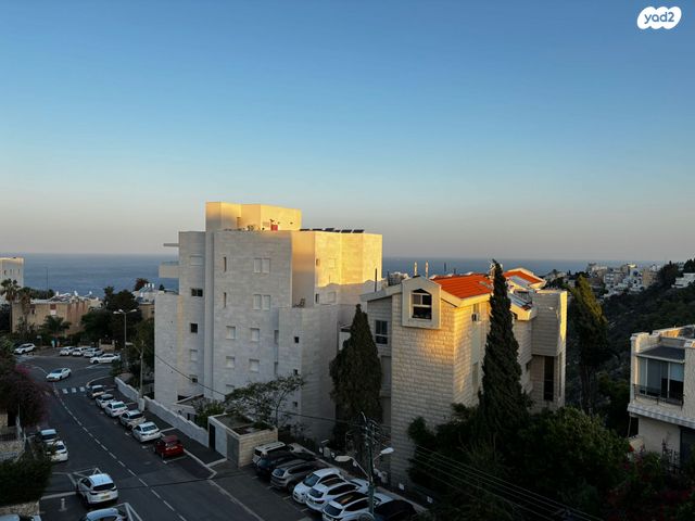 דירה, כרמליה, חיפה