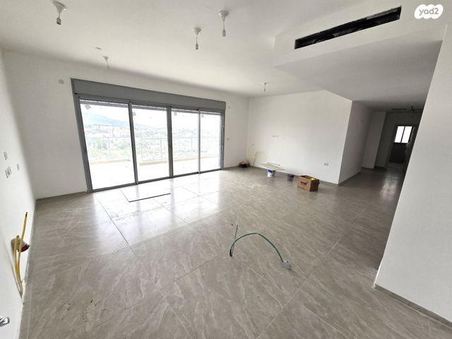 דירה, יקנעם עילית