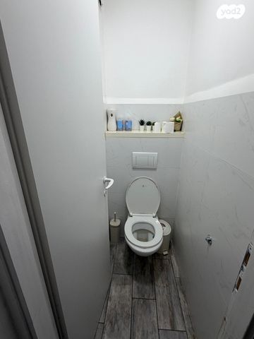 דירת גן, האורן, רמות יצחק, נשר