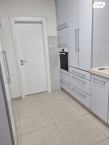 דירת גן, הגר"א מוילנה, רובע ט', אשדוד