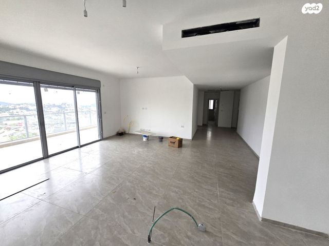 דירה, יקנעם עילית