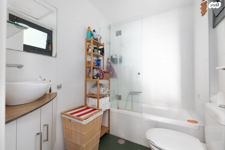 דירה, שדרות ירושלים, מכללת תל אביב יפו, דקר, תל אביב יפו