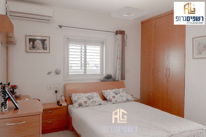 דופלקס, שיכוני מזרחי, כפר סבא