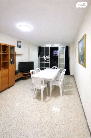 דירה, ניצנה, בת ים