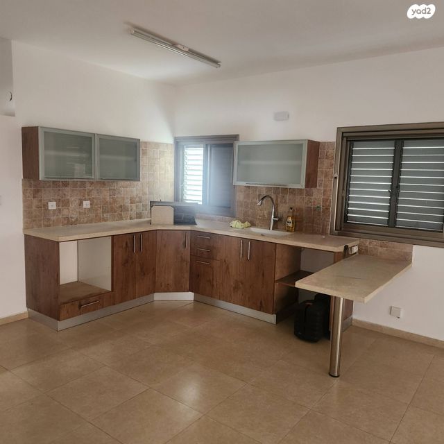 דירה, ההגנה, חולון