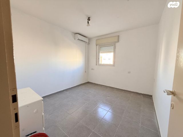 דירה, אהרון ציזלינג 7, שכונה י"א, באר שבע