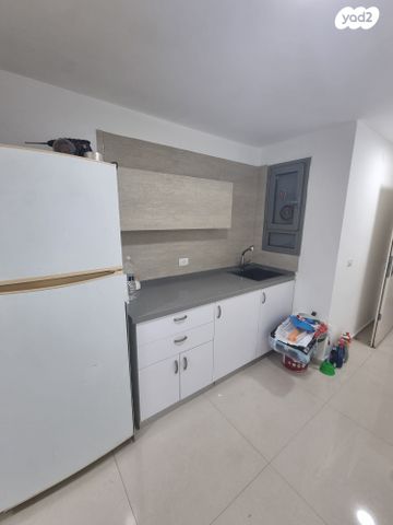 יחידת דיור, הארז, קרית השרון, נתניה