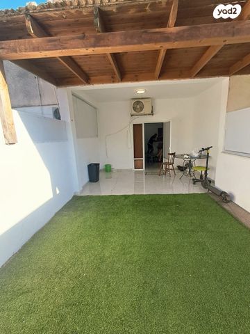 דירת גן, חנה סנש 6, מוצקין הותיקה, קרית מוצקין