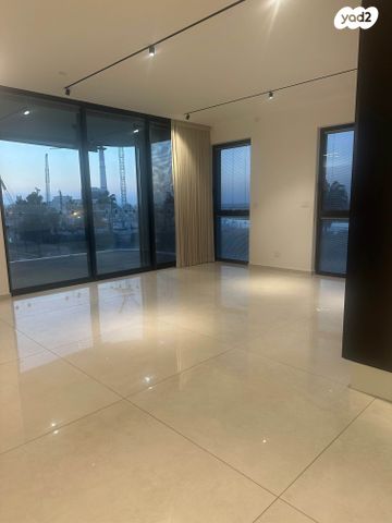 דירה, ש"י עגנון 28, כוכב הצפון, תל אביב יפו