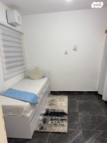 דירה, יצחק שמיר, נווה שרון / שער העיר, נתיבות