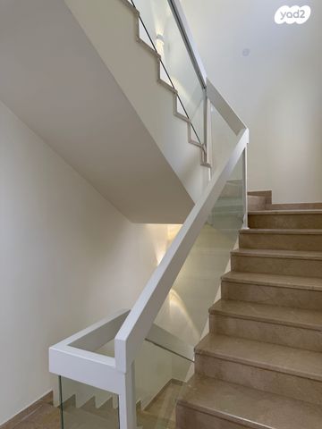 בית פרטי/ קוטג', גדעון האוזנר, הולילנד, ירושלים