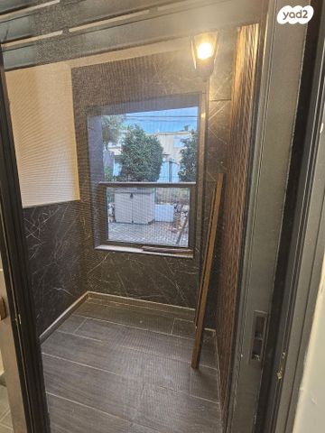 דירה, קרית אתא