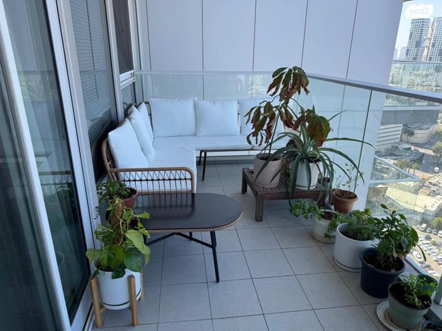 דירה, דרך מנחם בגין 144, מונטיפיורי, הרכבת, תל אביב יפו