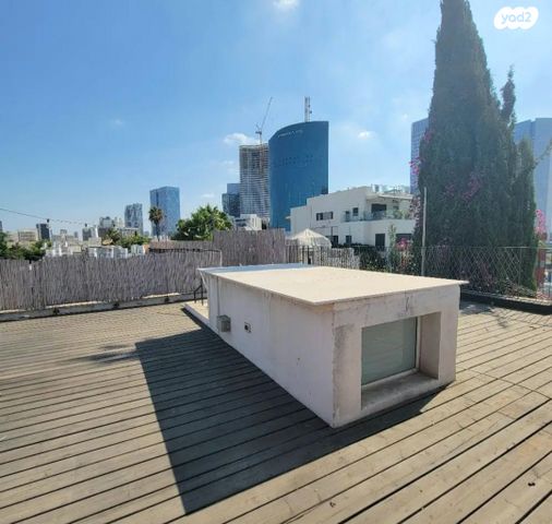 גג/ פנטהאוז, נחמני, לב תל אביב, לב העיר צפון, תל אביב יפו