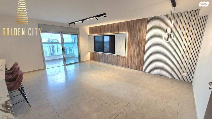 דירה, קרל פופר 11, קרית המדע, נתניה