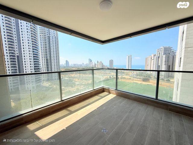 אמנון ליפקין שחק 